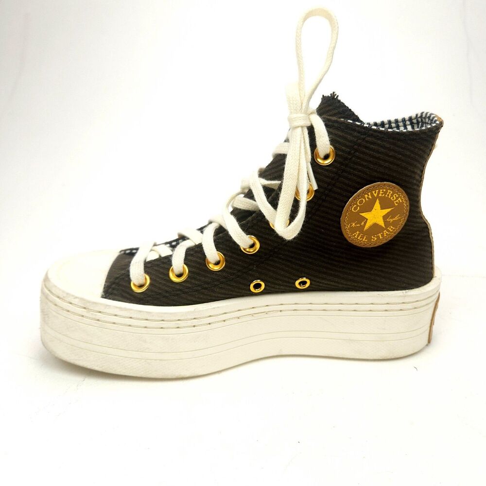 Converse Women’s Chuck Taylor All Star Lift Platform Corduroy Fresh Brew Size 5